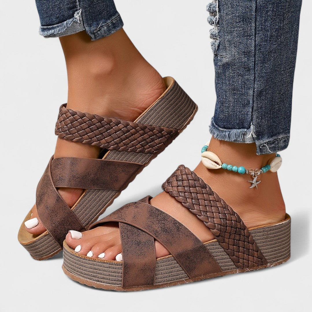Buta - Orthopedic Leather Sandals