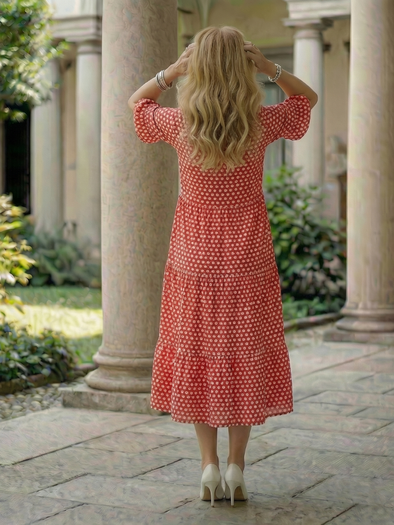 Arlo | Rochie Midi Cu Puncte, Stratificată, Mâneci Scurte