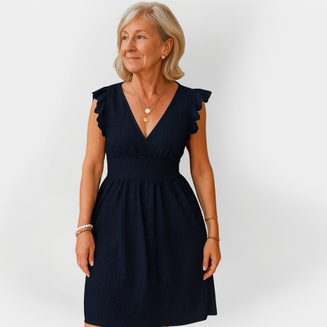 Stunning dress with puffed sleeves