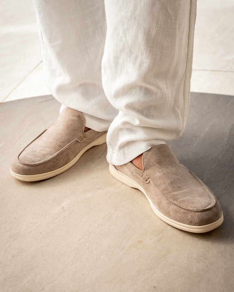 Victor - Old Money Suede Loafers
