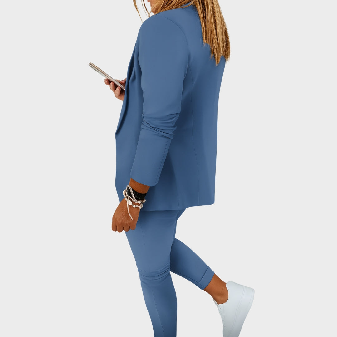 Lina – Exclusive Suit
