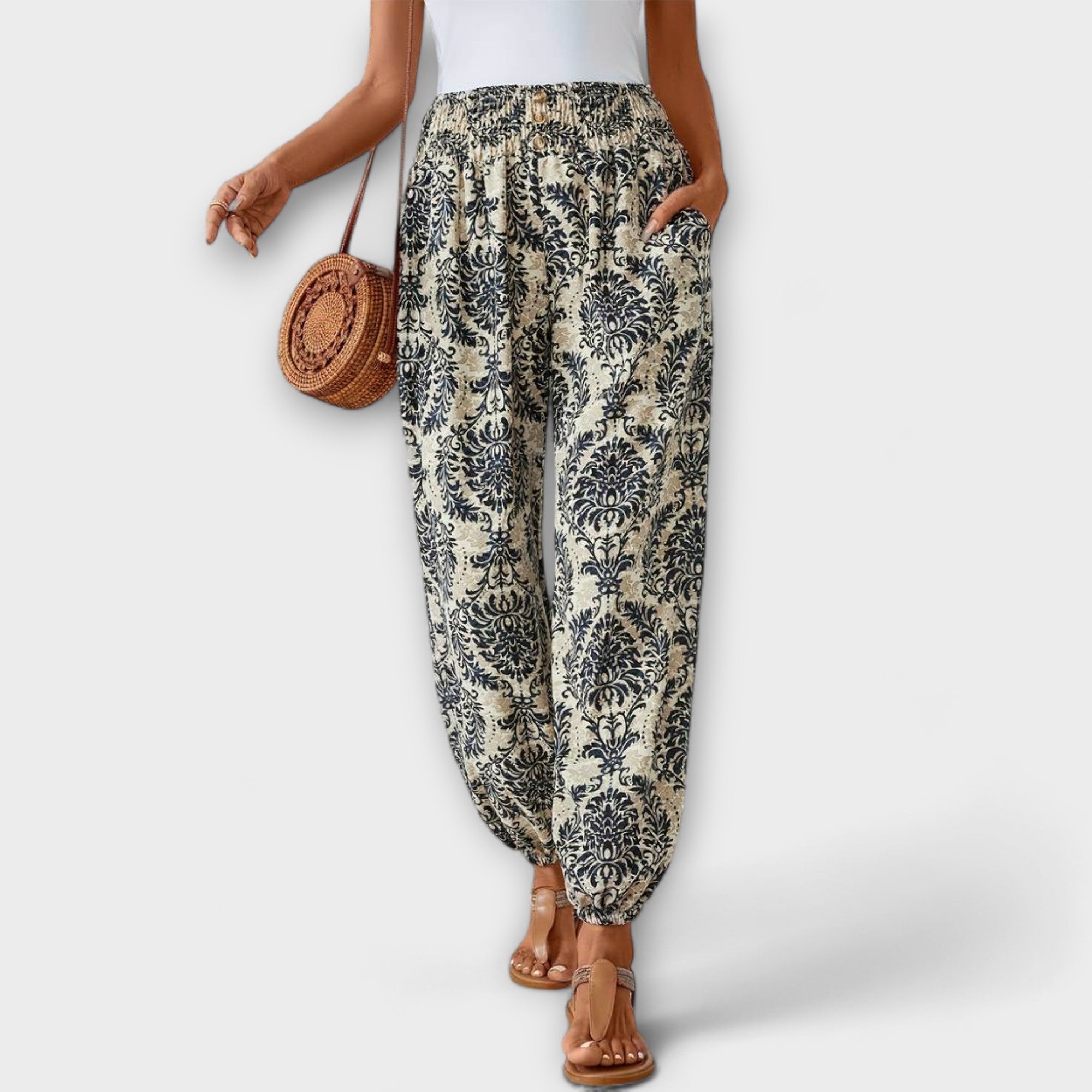 Ava™ - Tights with Ethnic Graphic
