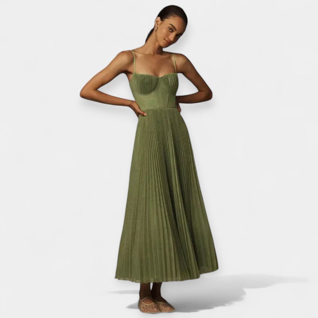 Midi Dress with Pleated Pattern and Tulle