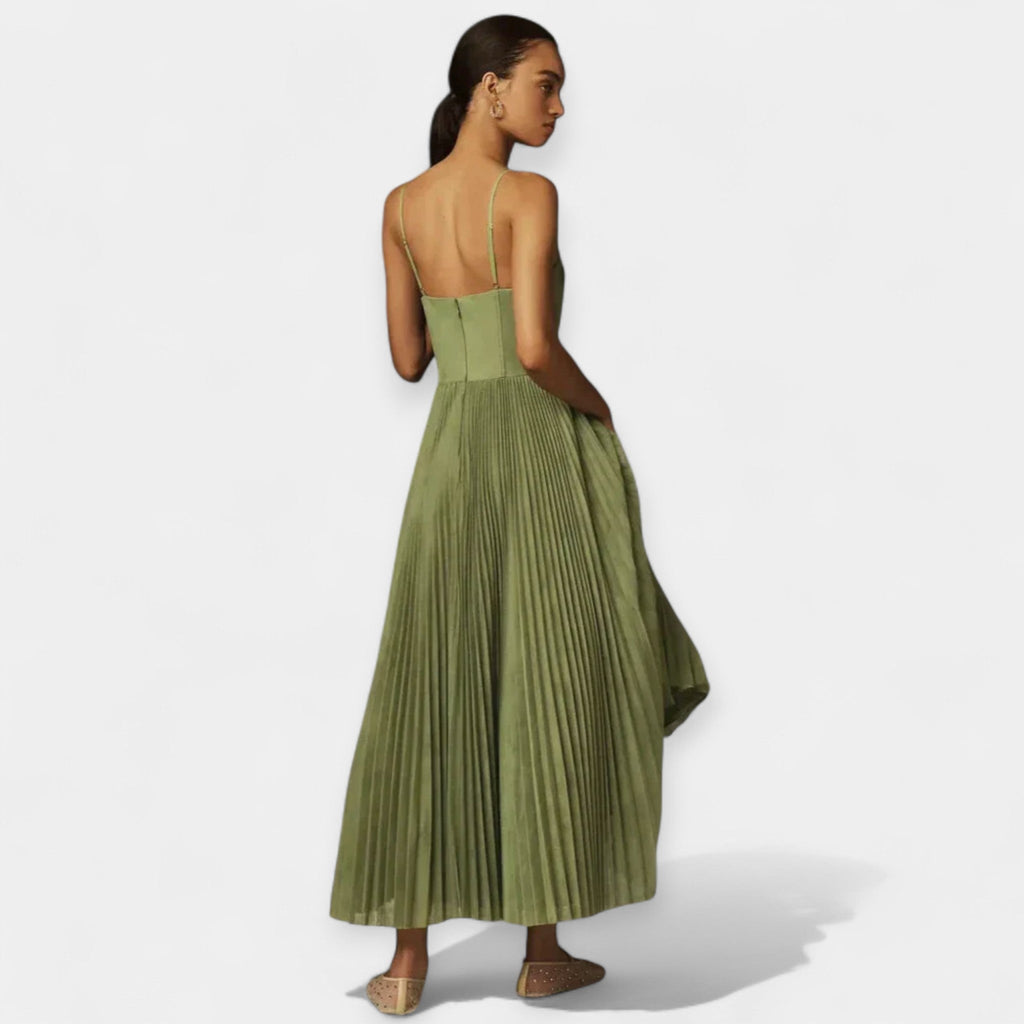 Midi Dress with Pleated Pattern and Tulle