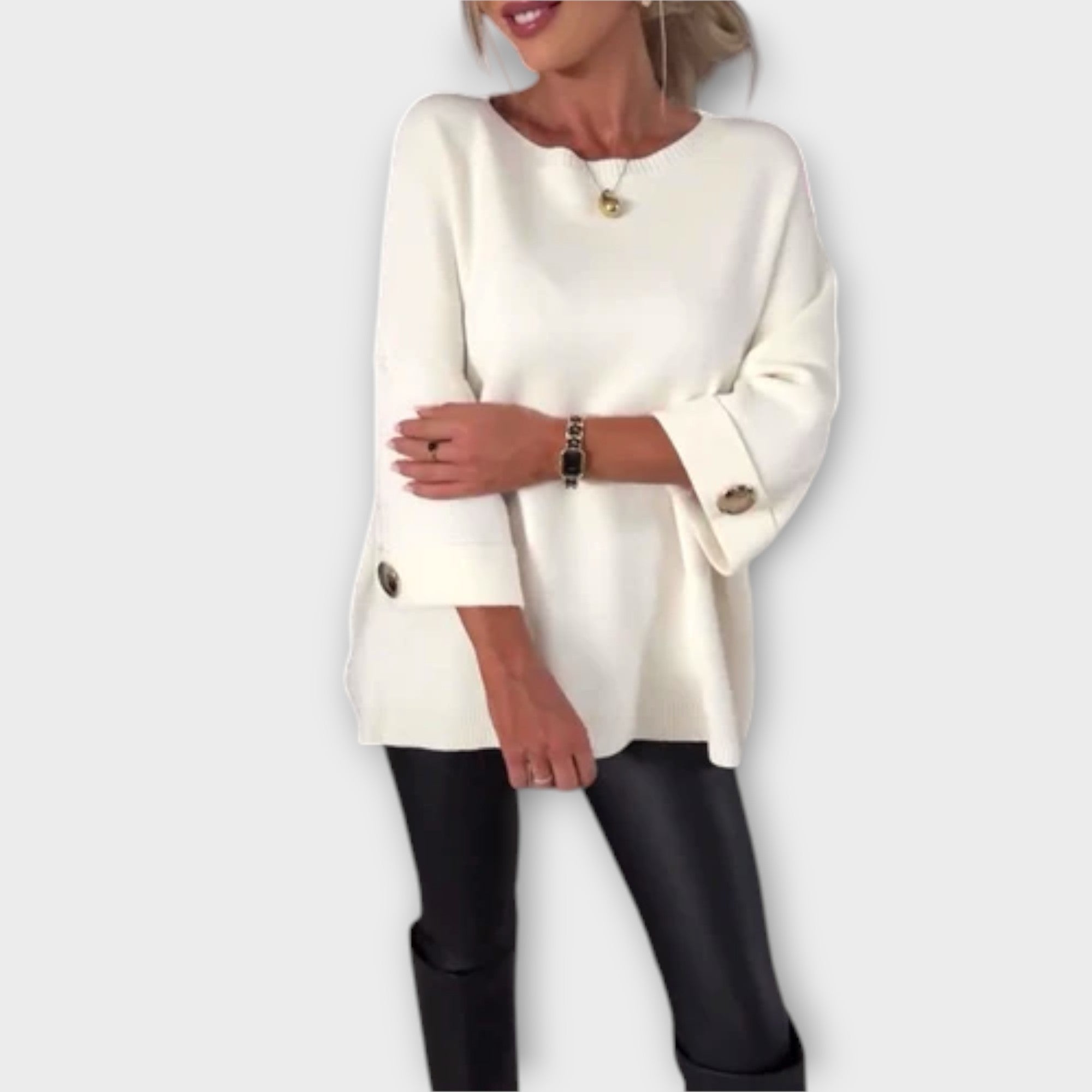 Izabelė - Elegant Knitted Blouse