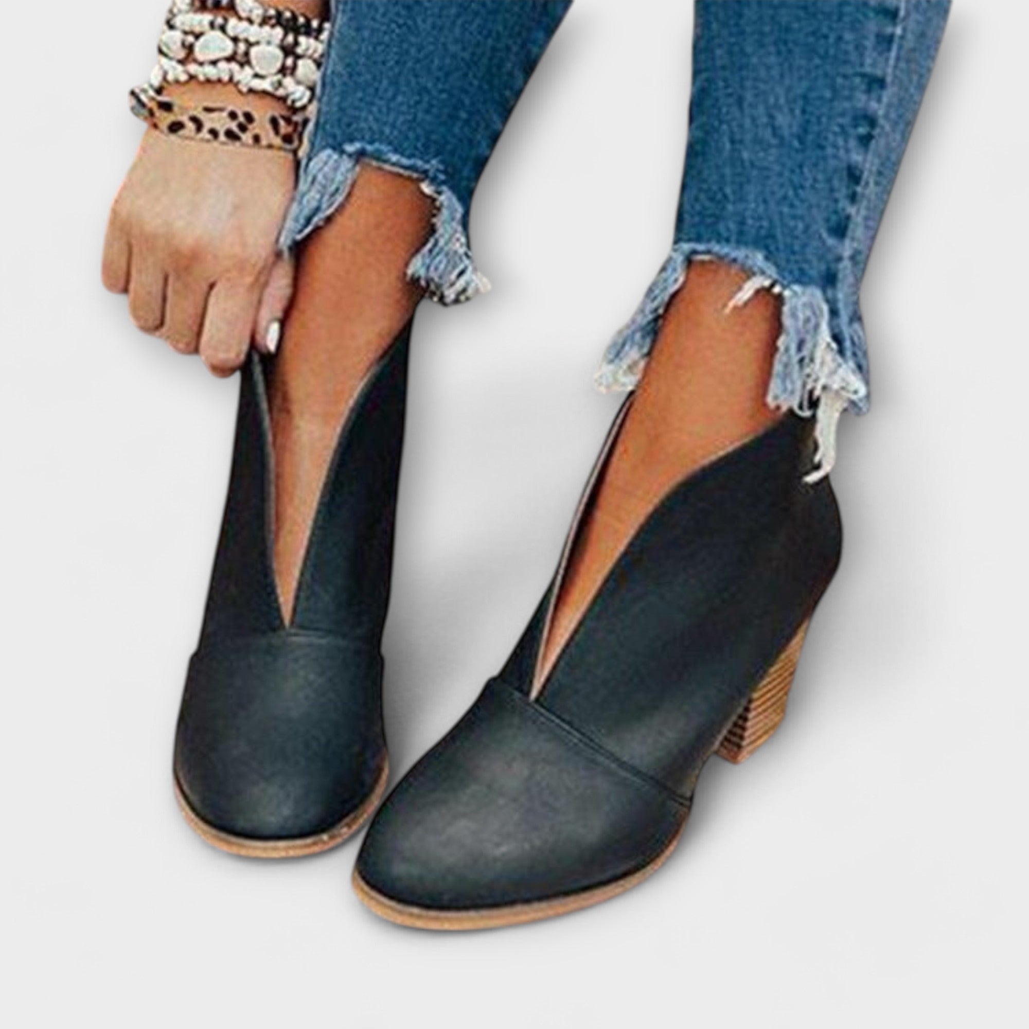 Almeda - Modern Ankle Boots