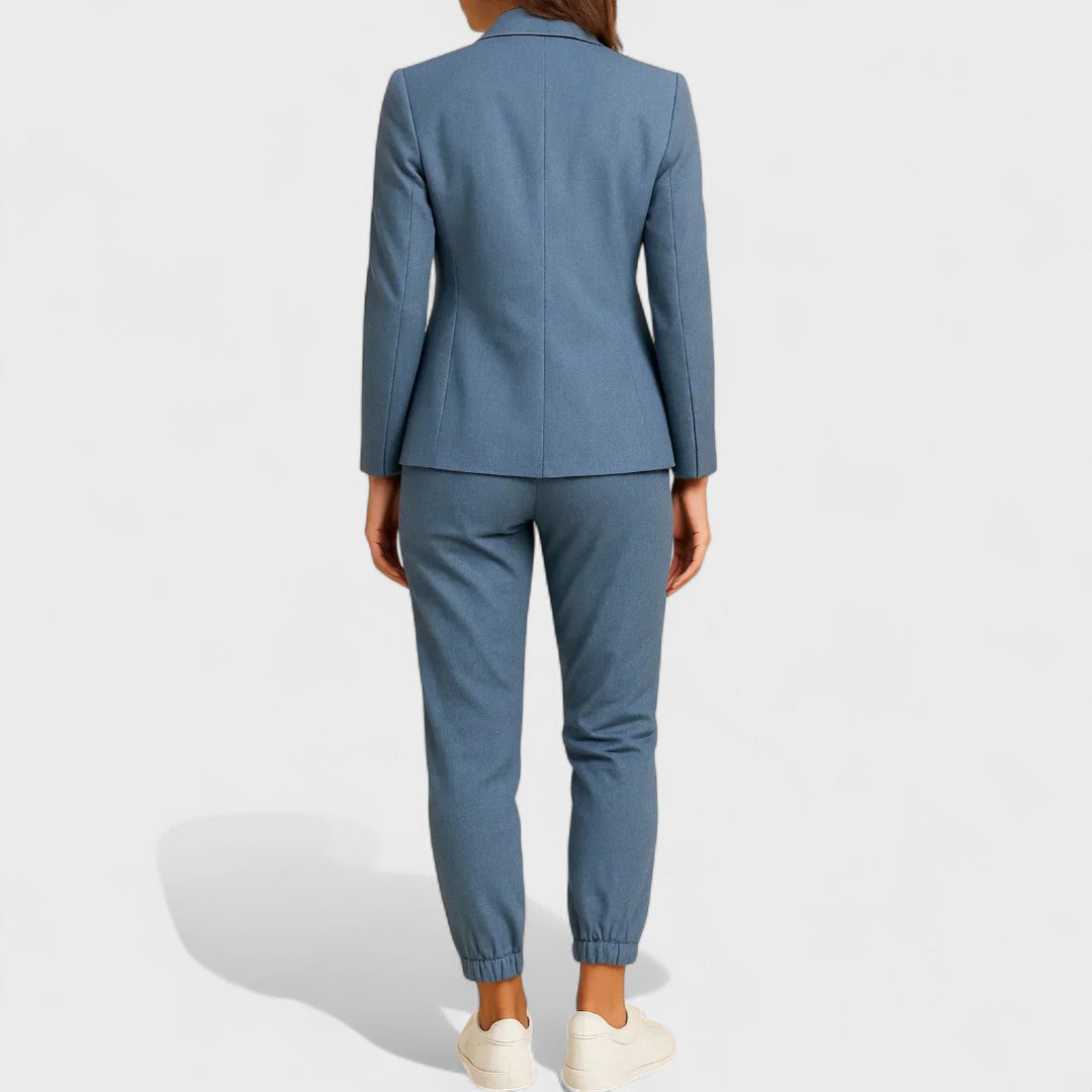 Dorotėja - Elegant Set with Blazer and Trousers