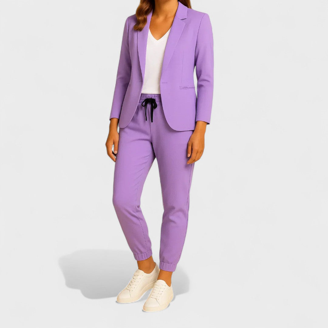 Dorotėja - Elegant Set with Blazer and Trousers