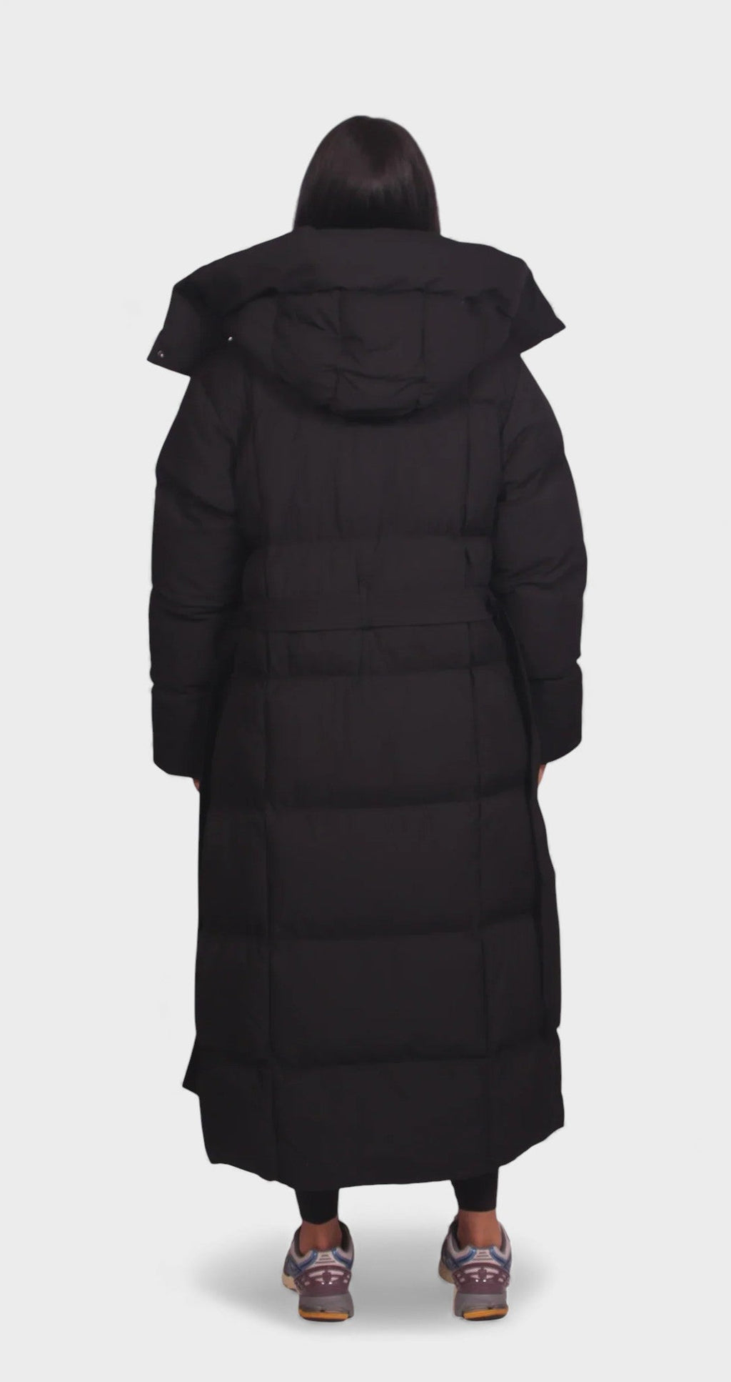 Sofía™ | Long Quilted Coat with Belt