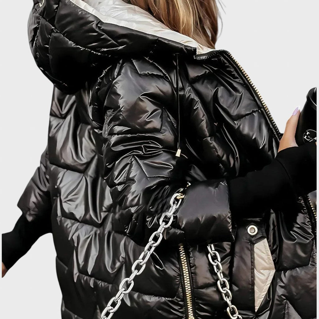 Sniegė | Long and warm quilted coat with a enveloping hood