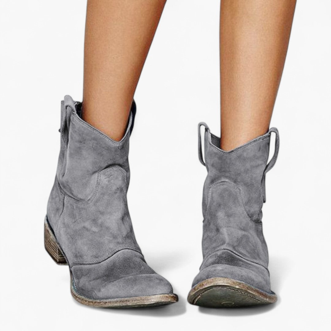 Kamilė – Timeless Ankle Boots
