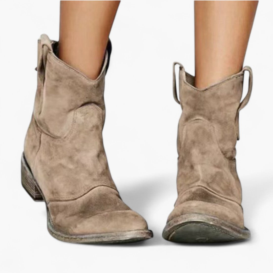 Kamilė – Timeless Ankle Boots