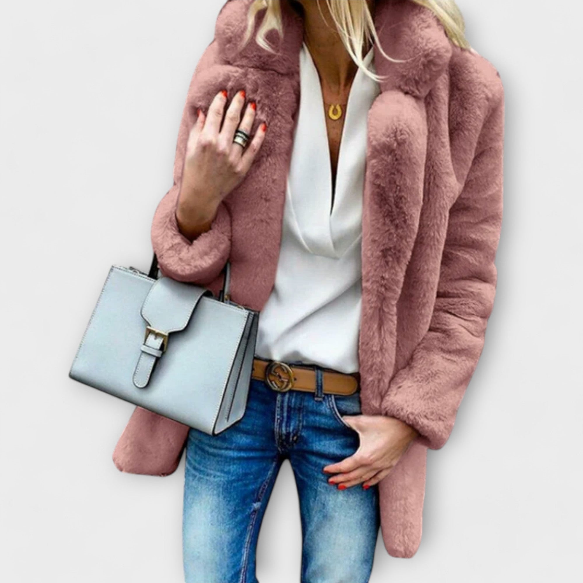 Lūna – Warm and Fluffy Winter Jacket