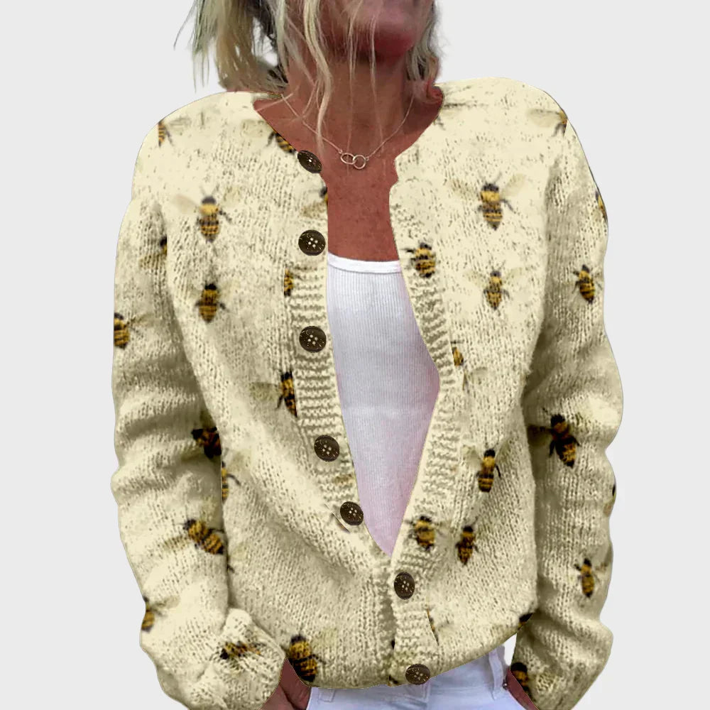 Elegant Knitted Vest with Pattern