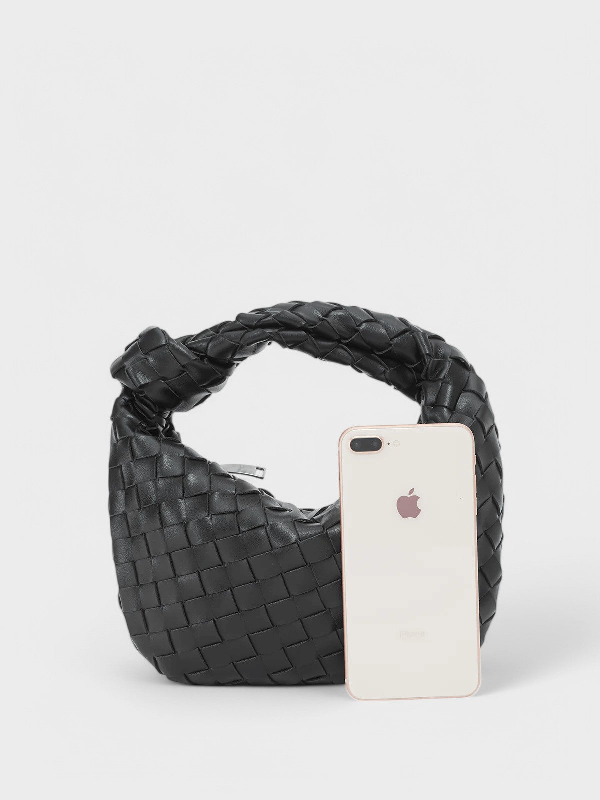 Lina - Luxurious Strap