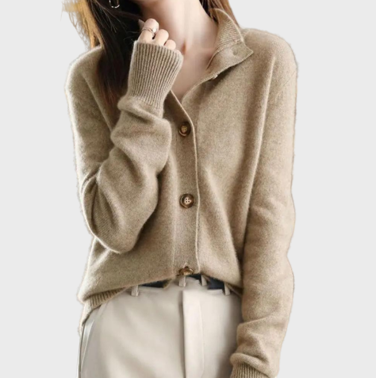 Elegant and Comfortable Knitted Vest