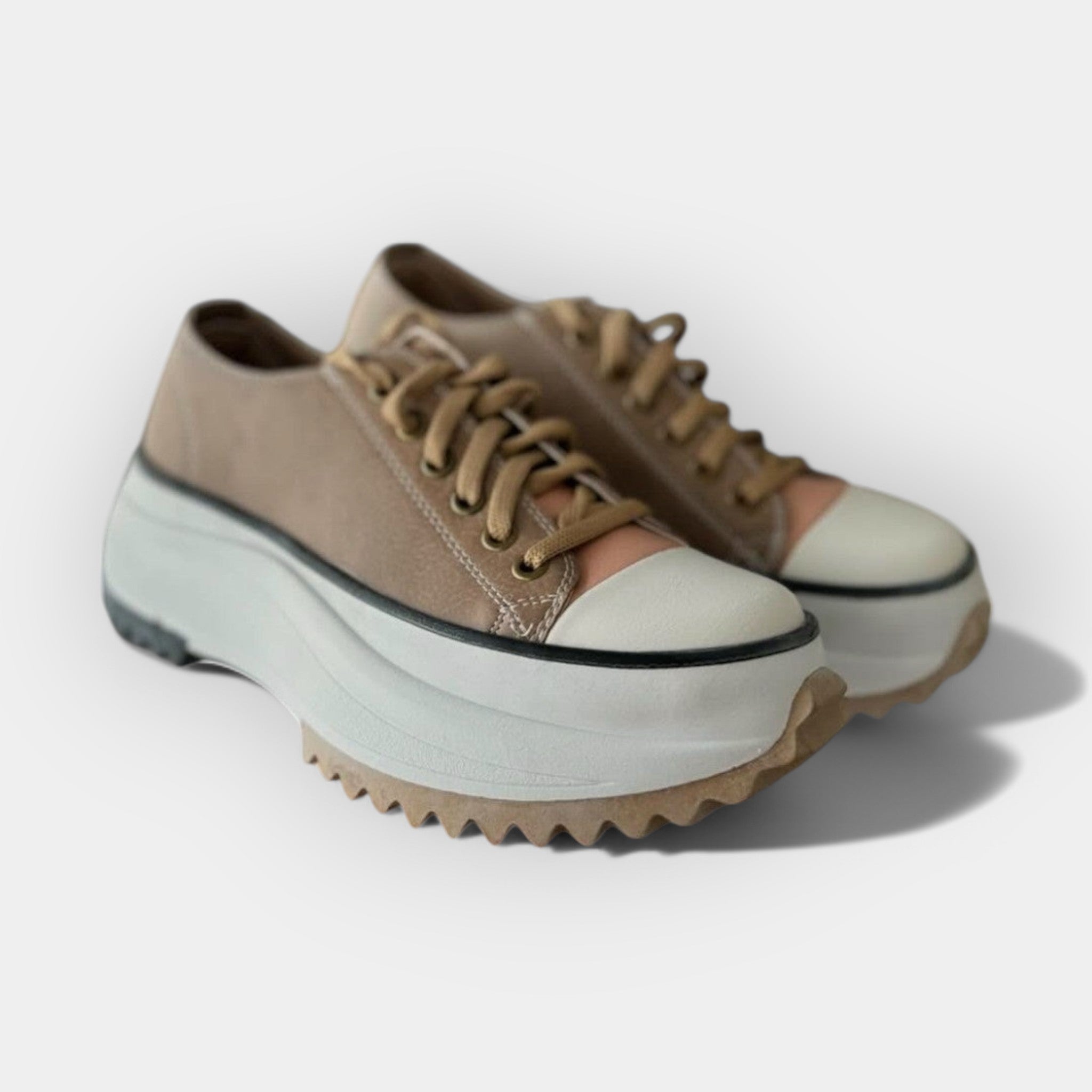 Modern Sport Shoes with Thick Sole