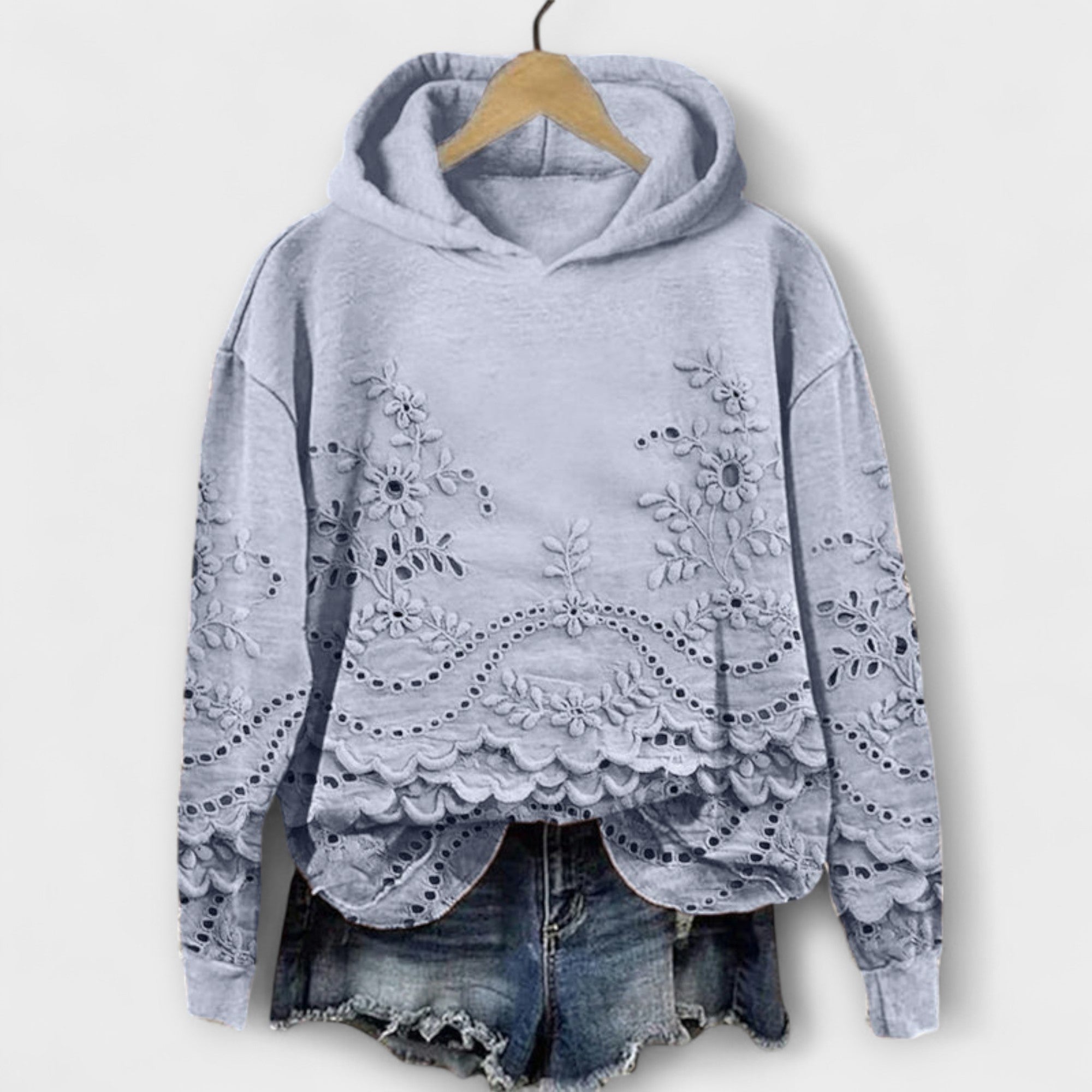 Grace – Vintage Hoodie with Floral Pattern