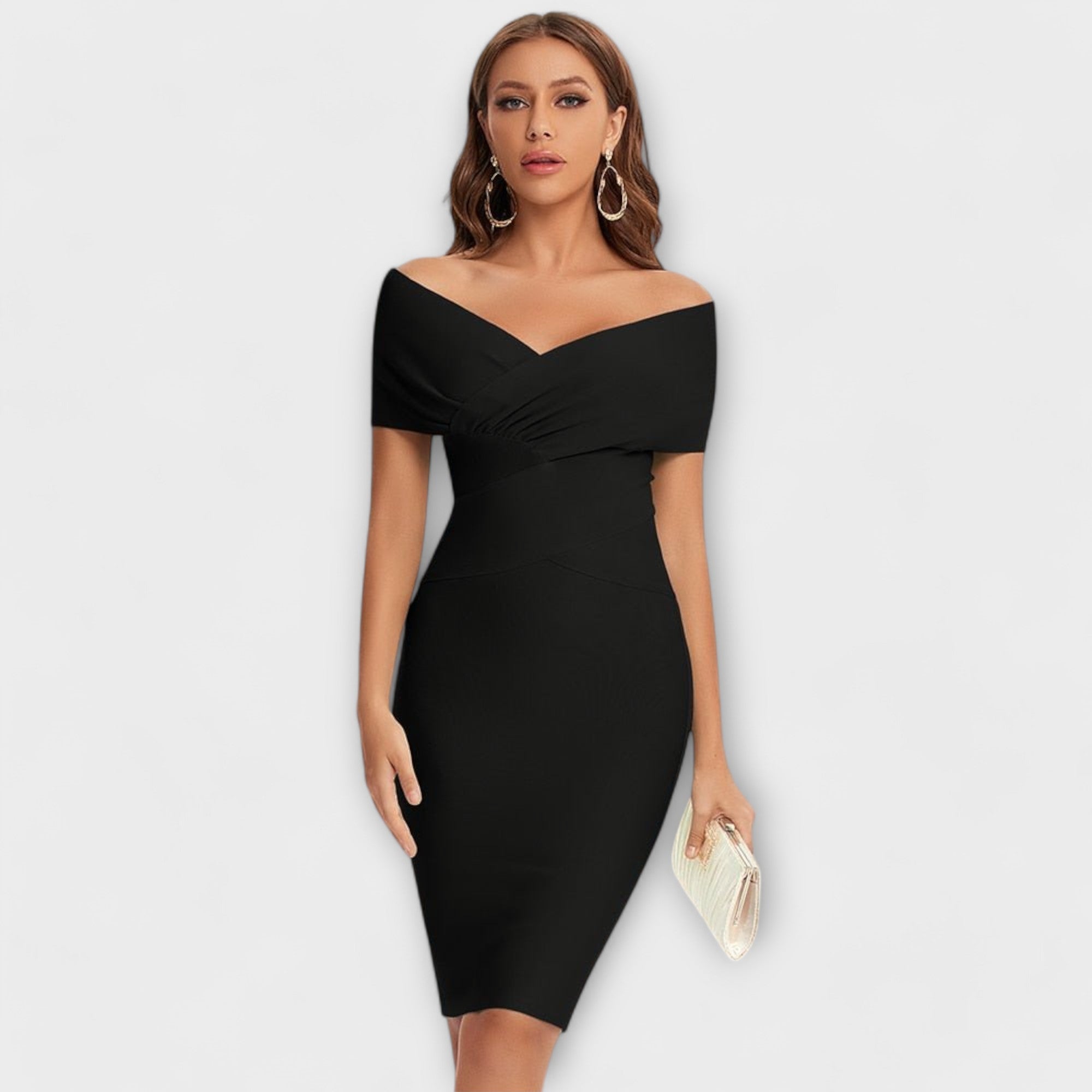 Ofélia - Elegant Dress with V-Shaped Neckline