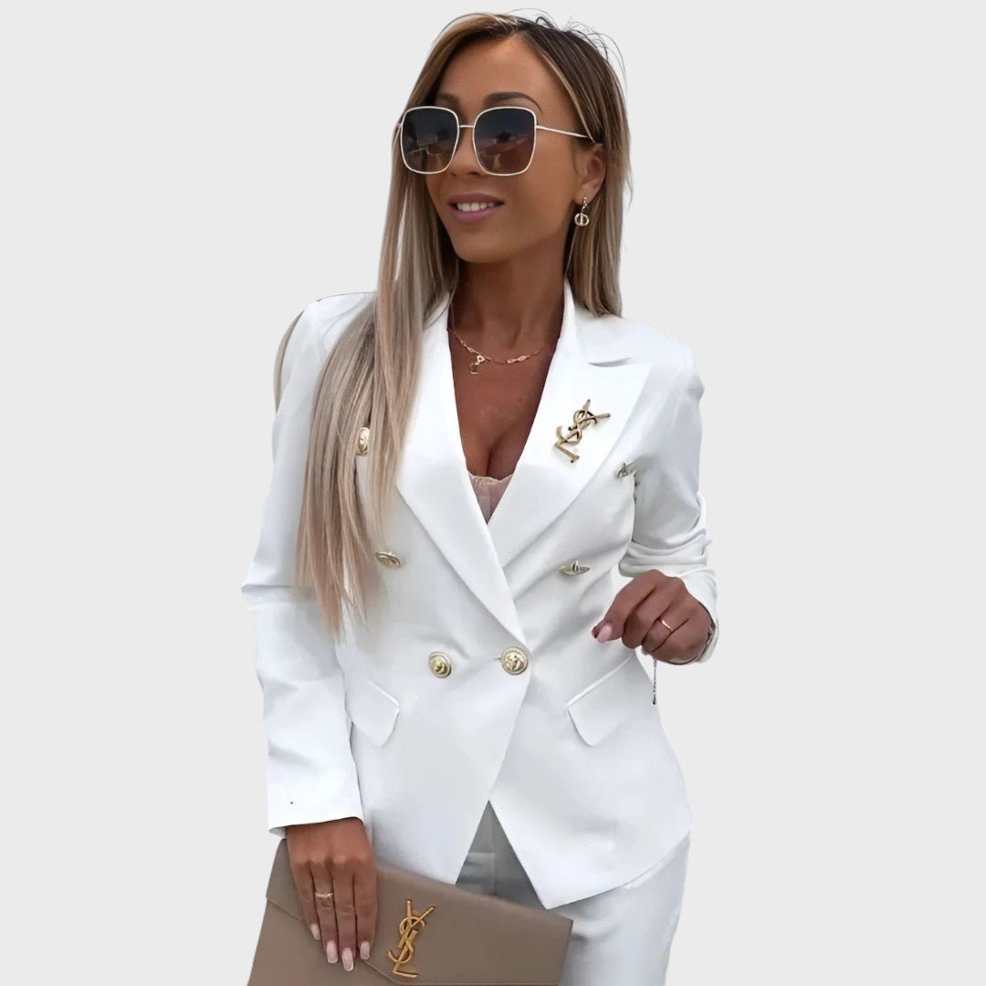 Laura | Double-breasted suit with a tailored cut