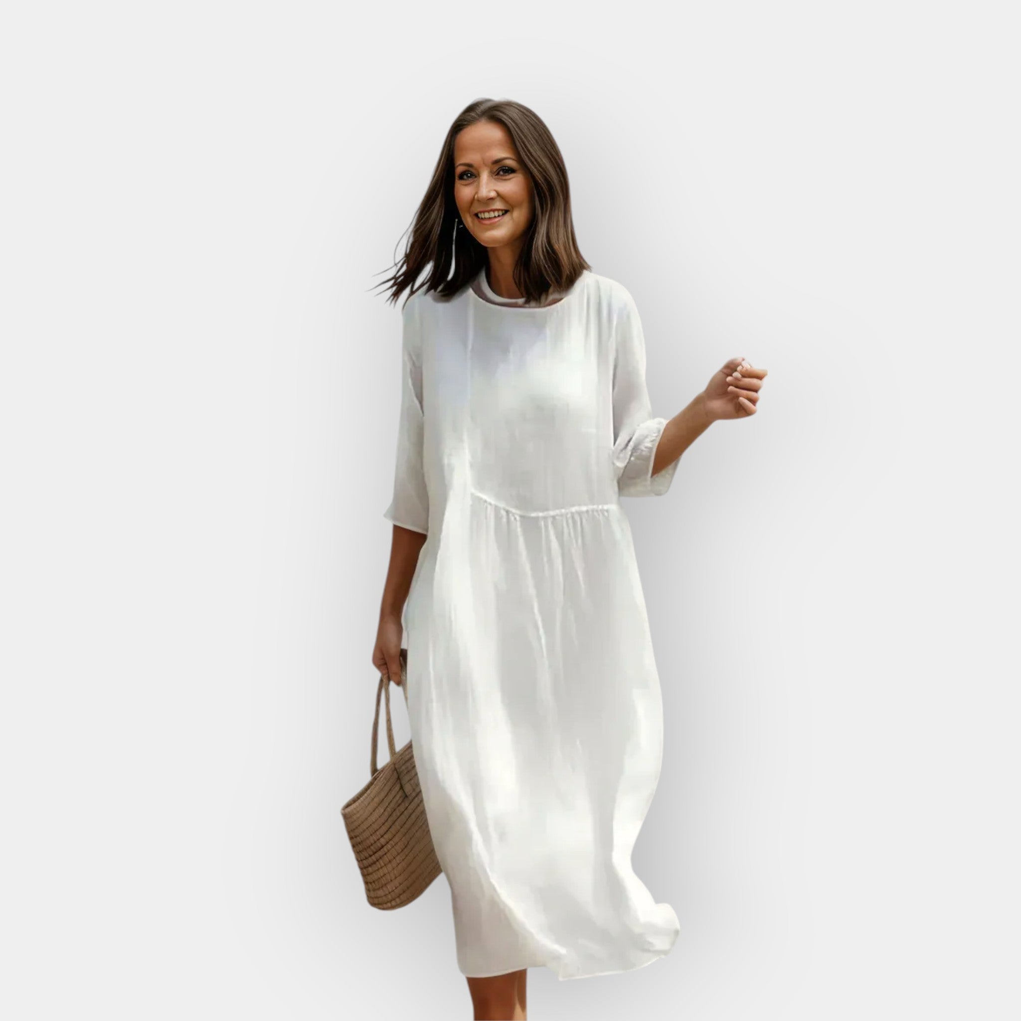 Dress with a Design that Highlights the Belly