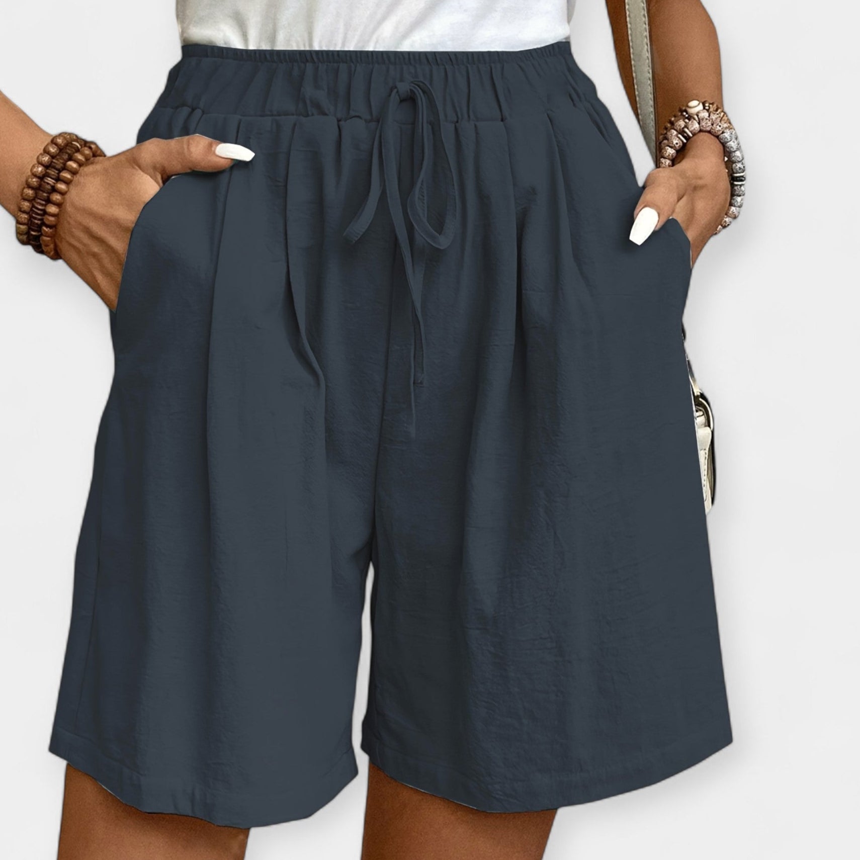 Light Shorts