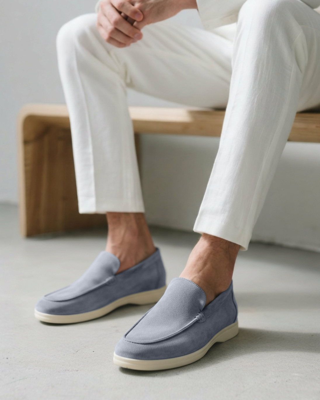 Victor - Old Money Suede Loafers