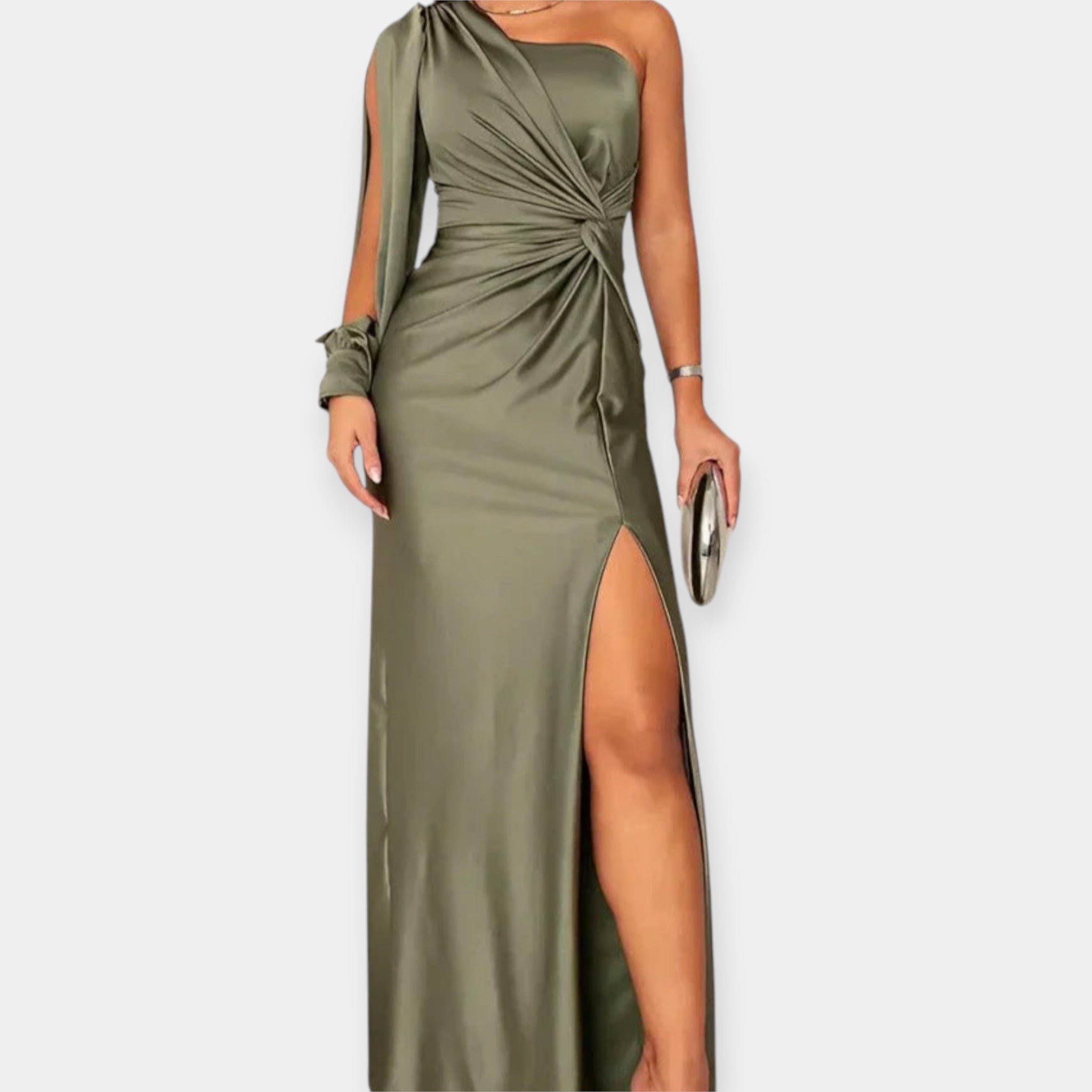 Long dress with asymmetric shoulder and slit