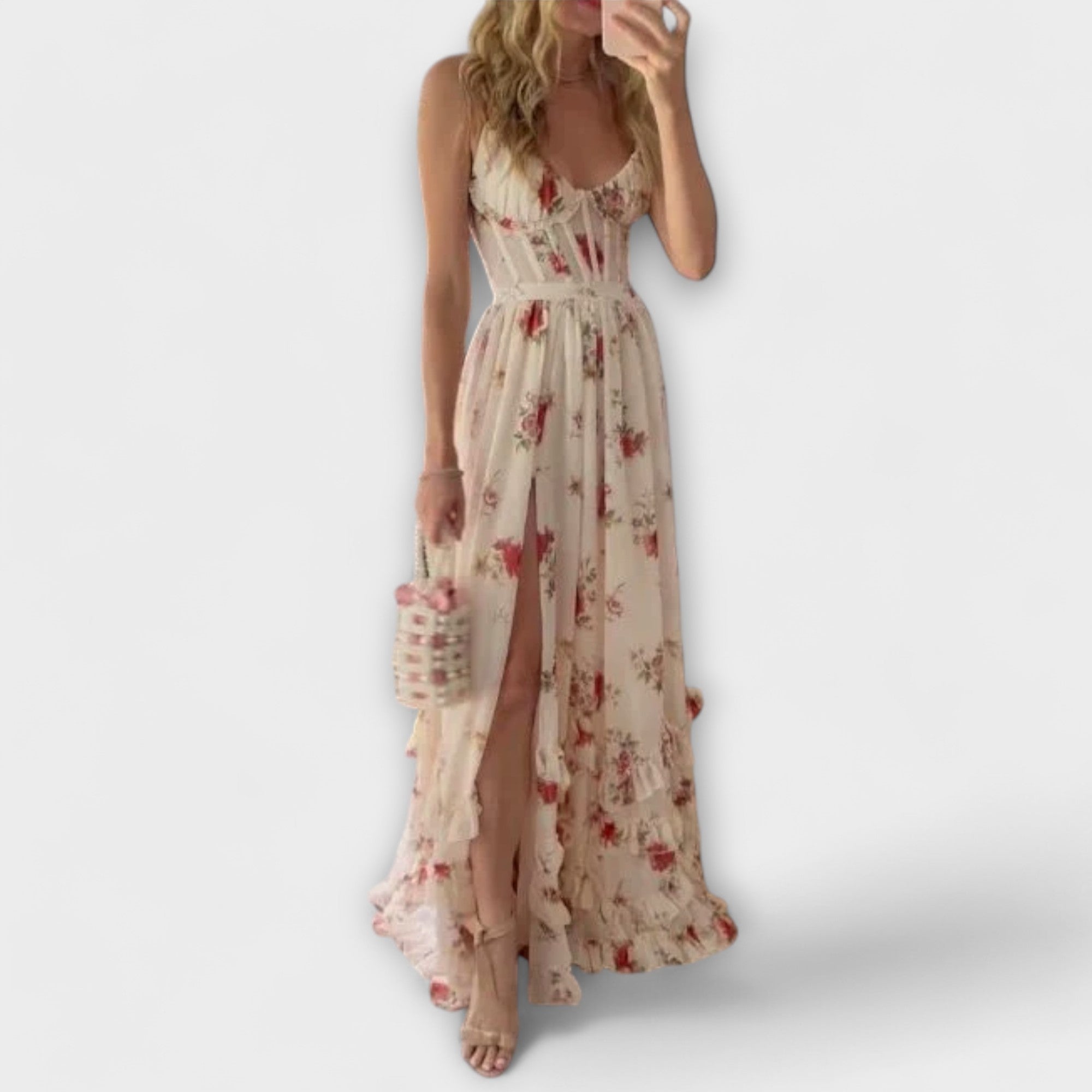 Maxi dress with floral pattern and slit
