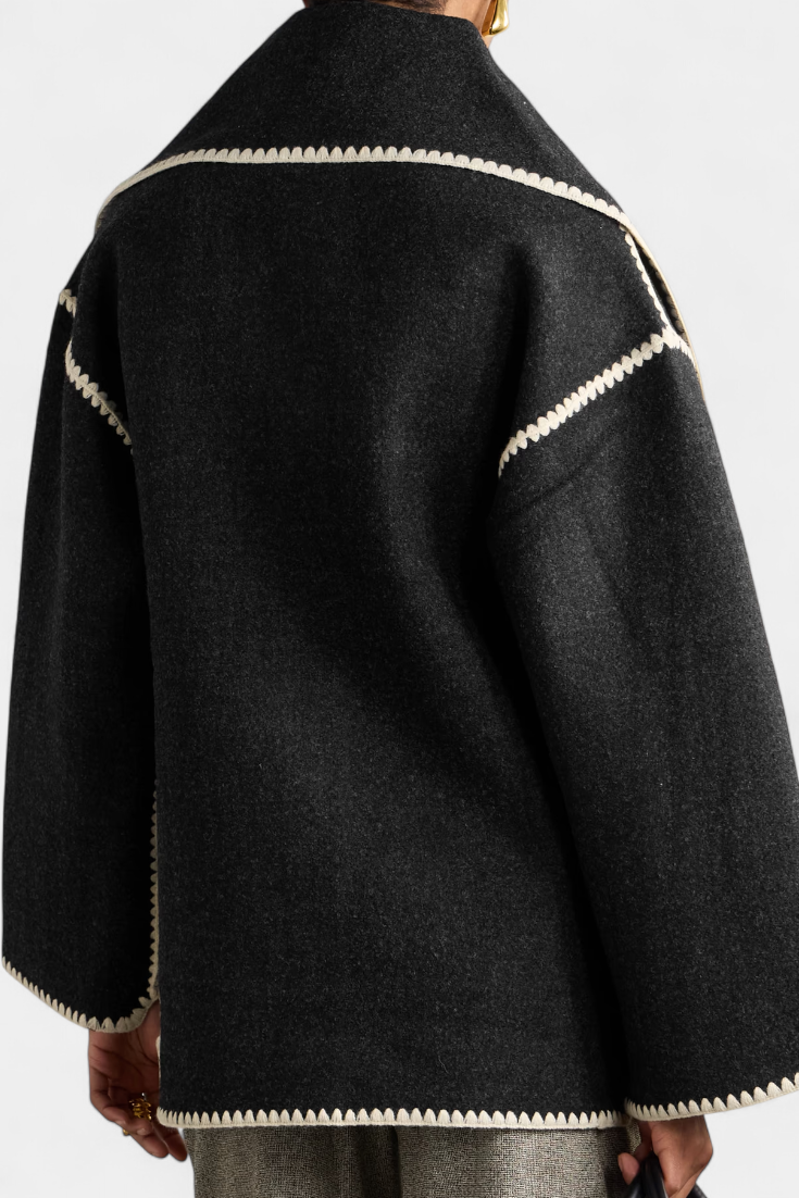 Pauline™ | Loose-Fitting Coat with Integrated Fringe Scarf