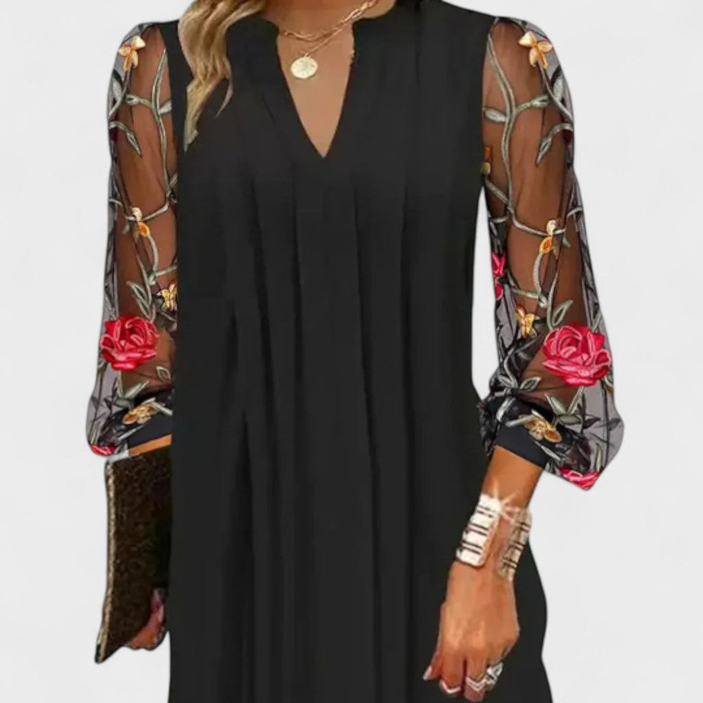 Daniela - Elegant mini dress with a V-shaped neckline