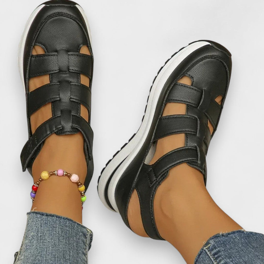 Petra - Ergonomic Slippers
