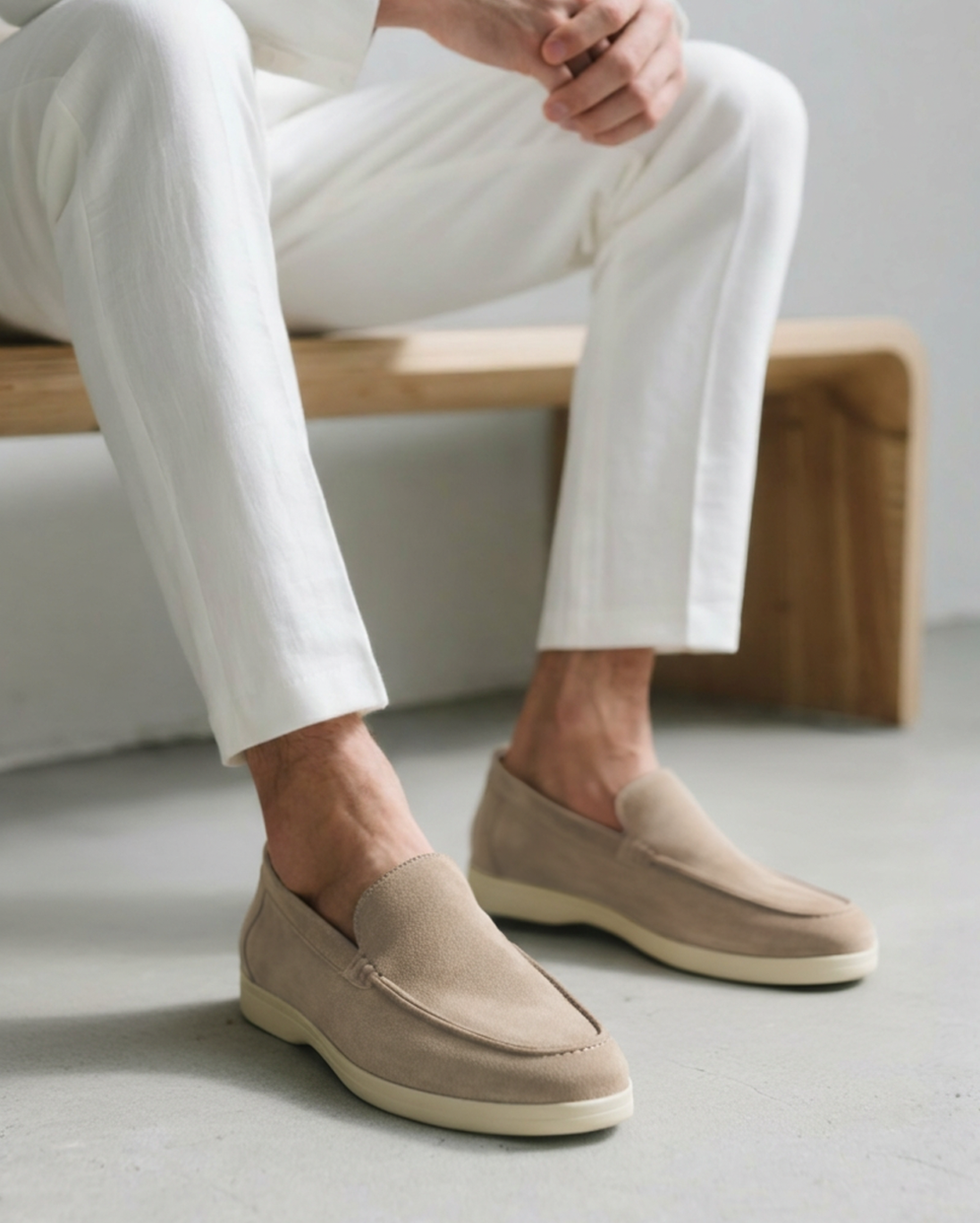 Victor - Old Money Suede Loafers