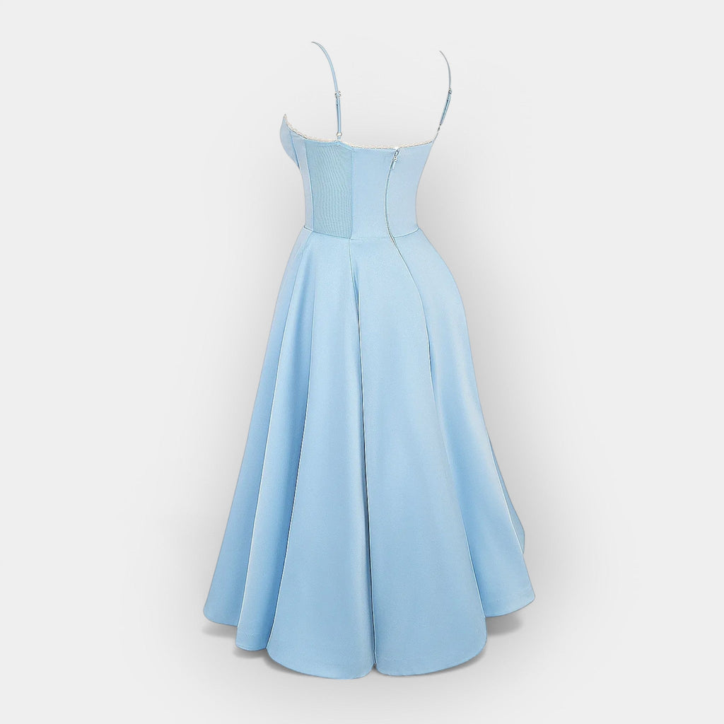 Stylish Midi Dress with Elegant Line