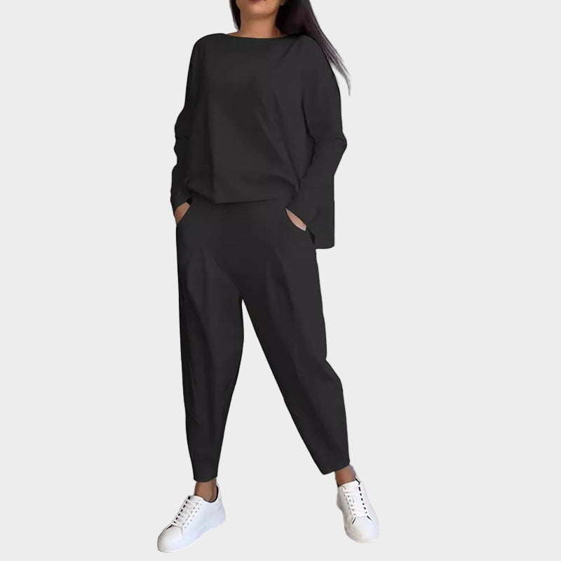 T-Shirt and Panty Set with Easy Elegance
