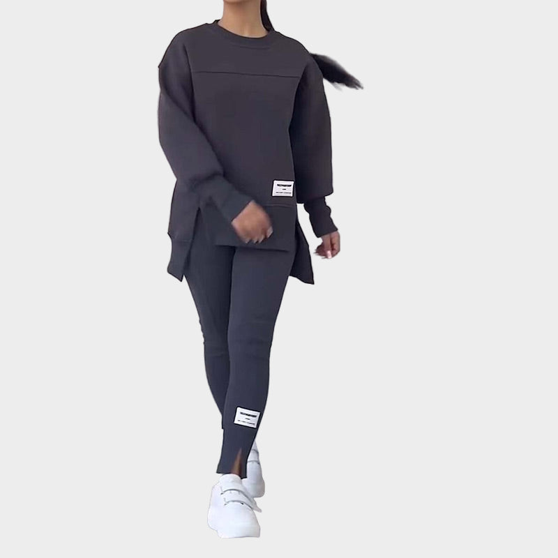 Women's Sports Set with Leggings and Modern Comfort